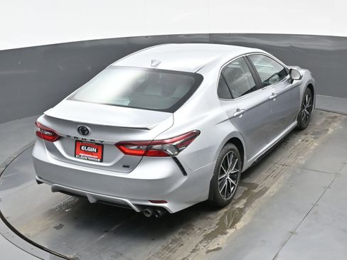 Used 2024 Toyota Camry SE image 38
