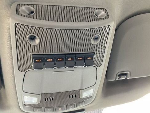 Used 2020 Ford F350 XL w/ Power Equipment Group image 19