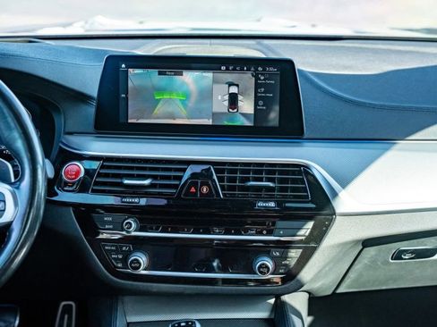 Used 2020 BMW M5 w/ Executive Package image 19