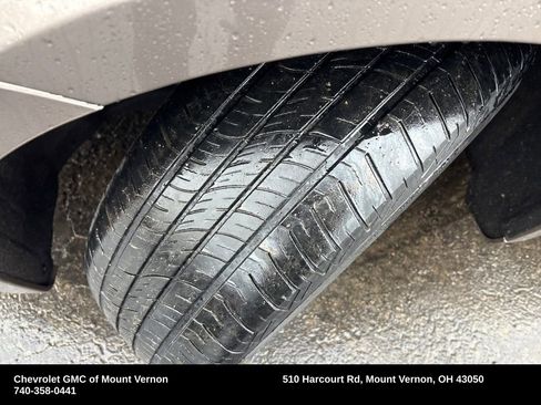 Used 2017 Chrysler Pacifica Touring-L image 28