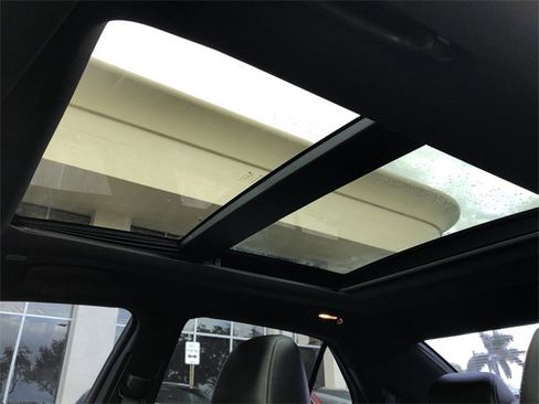 Used 2021 Chrysler 300 S w/ S Model Appearance Package image 12