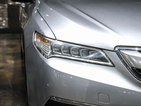 Used 2015 Acura TLX w/ Technology Package FWD image 47