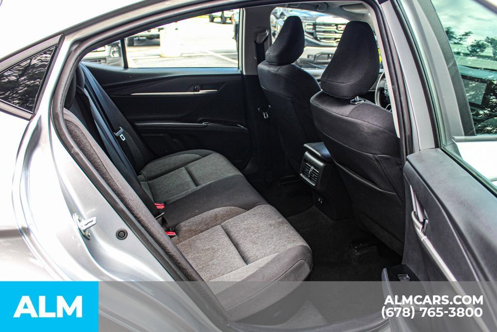 Used 2025 Toyota Camry LE FWD image 18