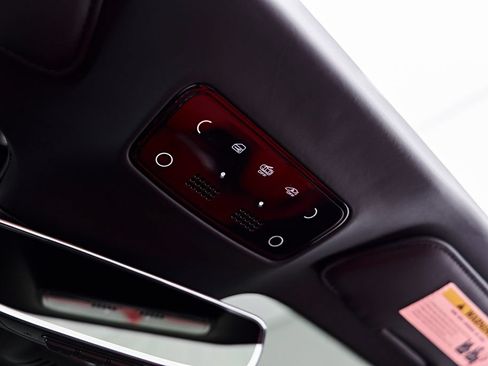 Used 2024 Ferrari SF90 Spider AWD/4WD image 94