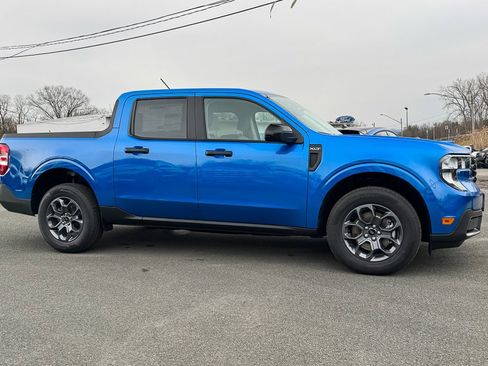 New 2026 Ford Maverick XLT w/ Equipment Group 301A AWD/4WD image 9