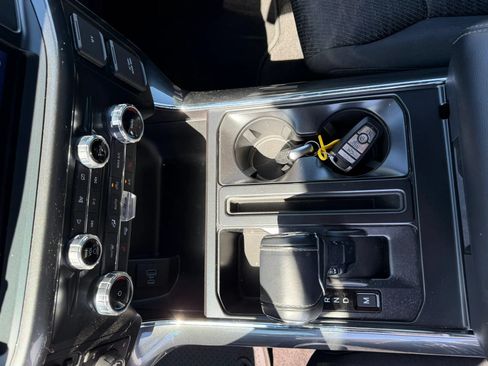 Used 2022 Ford F150 XLT w/ Equipment Group 302A High AWD/4WD image 21