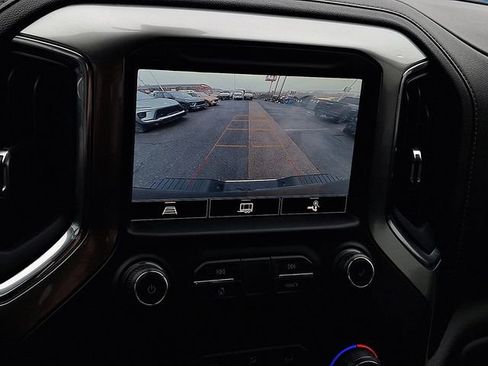 Used 2021 Chevrolet Silverado 2500 LTZ w/ LTZ Plus Package image 18