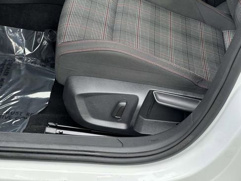 Used 2024 Volkswagen GTI S image 15