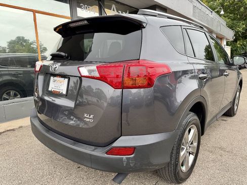 Used 2015 Toyota RAV4 XLE AWD/4WD image 9
