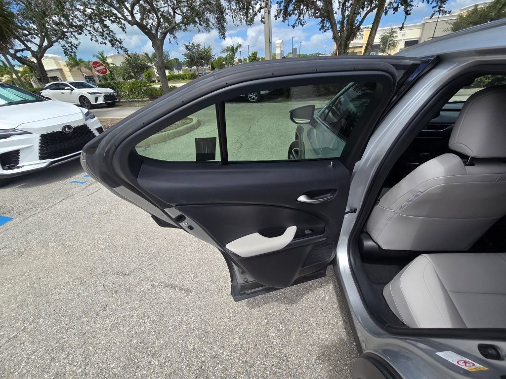 Used 2019 Lexus UX 200 w/ Accessory Package 2 FWD image 22