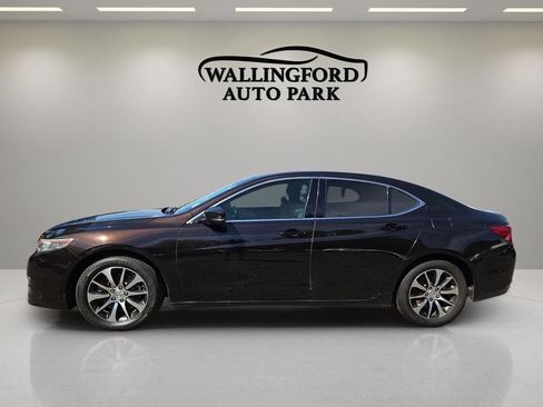 Used 2017 Acura TLX w/ Technology Package FWD image 2