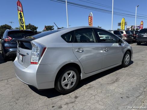Used 2010 Toyota Prius Five FWD image 6