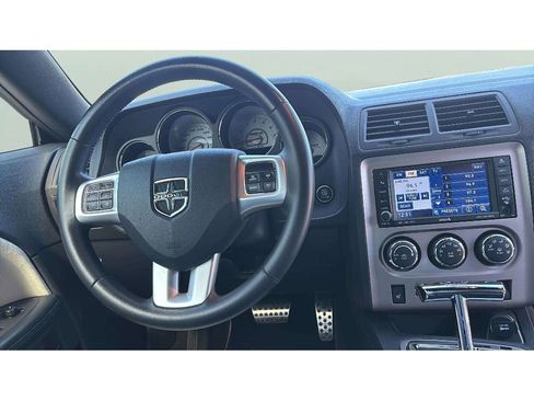 Used 2011 Dodge Challenger SRT8 image 12