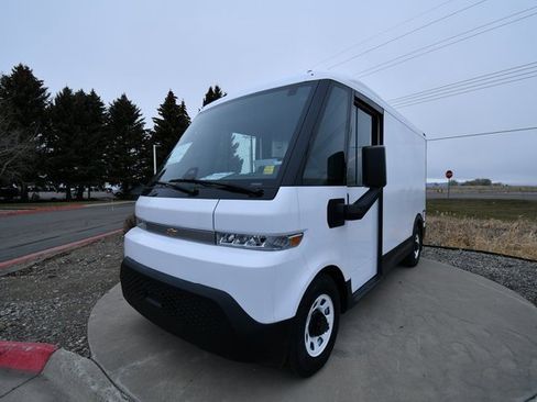 New 2025 Chevrolet Brightdrop 400 w/ Power Door Package image 6