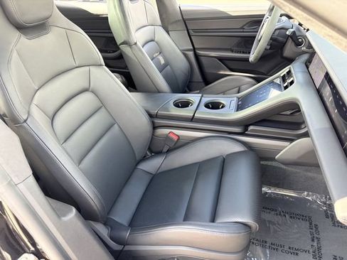 Used 2024 Porsche Taycan GTS w/ Premium Package (P6U) image 19