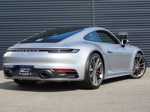 Used 2022 Porsche 911 Carrera S RWD image 8