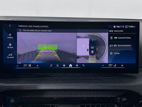 Used 2025 BMW 330i Sedan w/ Convenience Package image 14