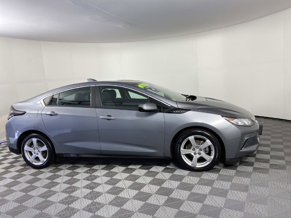 Used 2018 Chevrolet Volt LT FWD image 10