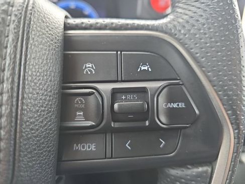 Used 2024 Toyota Tacoma TRD Sport image 17