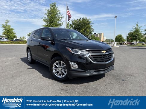 Used 2021 Chevrolet Equinox LT image 1