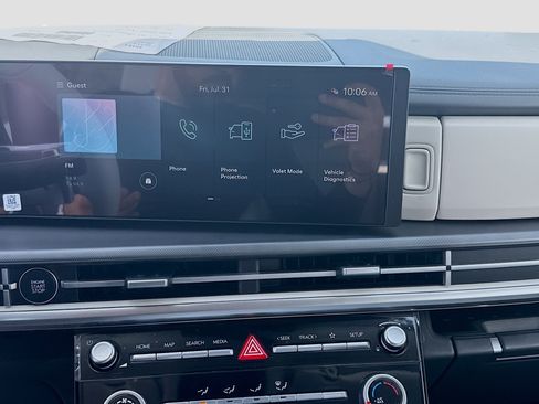 New 2026 Hyundai Santa Fe SE FWD image 8