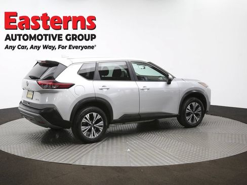 Used 2022 Nissan Rogue SV AWD/4WD image 43