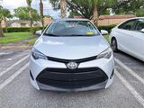 Used 2018 Toyota Corolla LE image 2