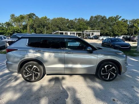 Used 2023 Mitsubishi Outlander SEL FWD image 19
