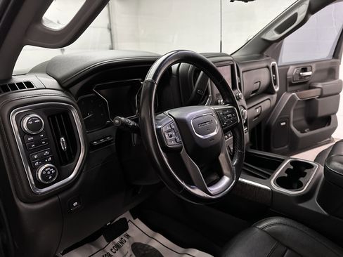 Used 2022 GMC Sierra 2500 Denali w/ Denali Ultimate Package image 21