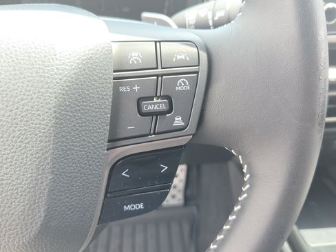 Used 2026 Toyota Camry SE FWD image 19