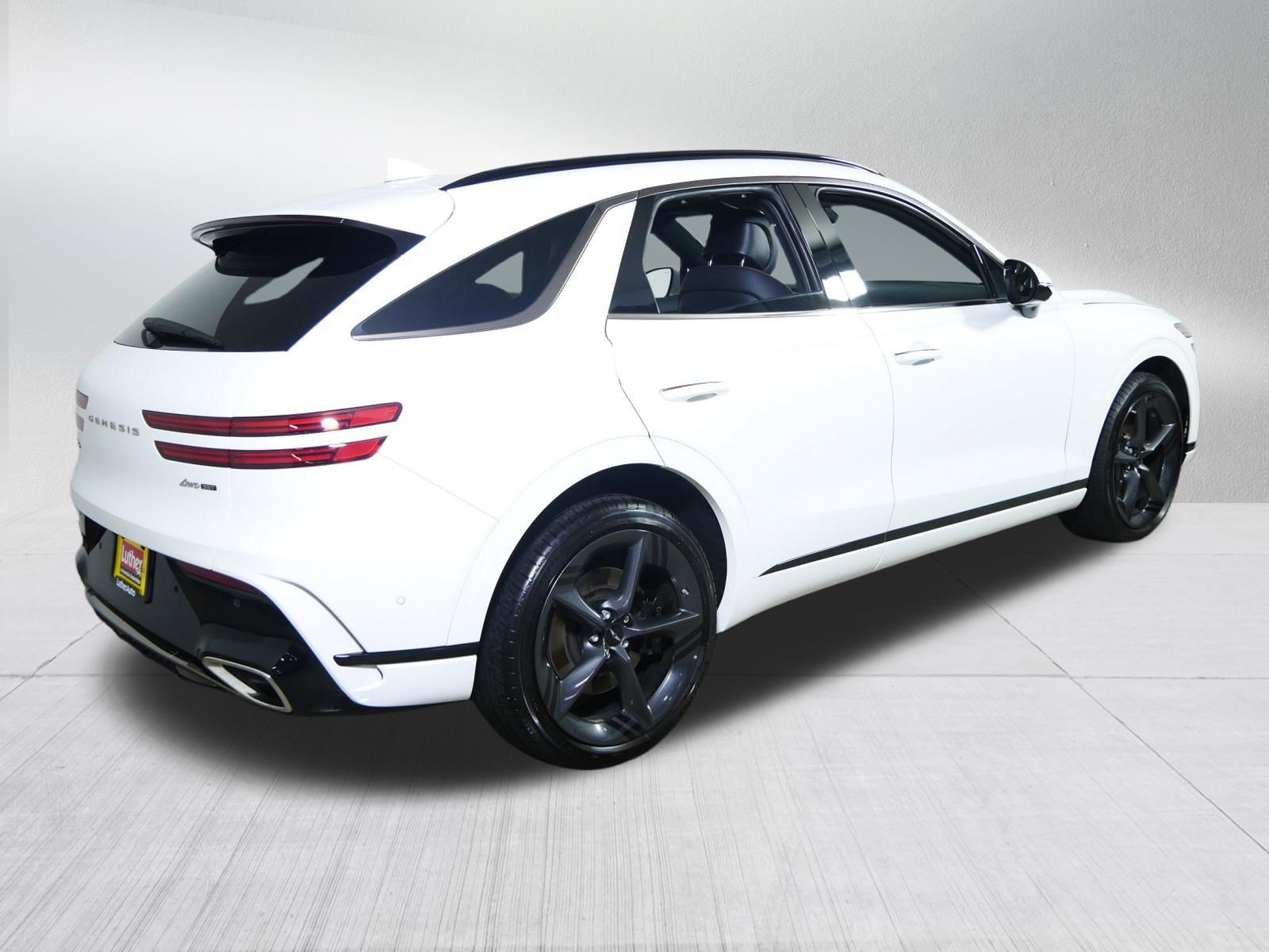 Certified 2026 Genesis GV70 3.5T Sport Prestige AWD/4WD image 7