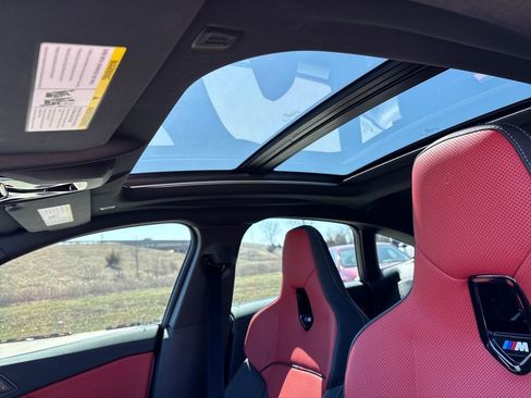 Used 2025 BMW M235i xDrive w/ Premium Package image 31