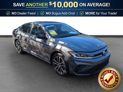 Used 2025 Volkswagen Jetta Sport image 10