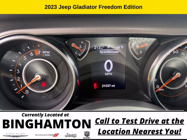 Used 2023 Jeep Gladiator Sport AWD/4WD image 17