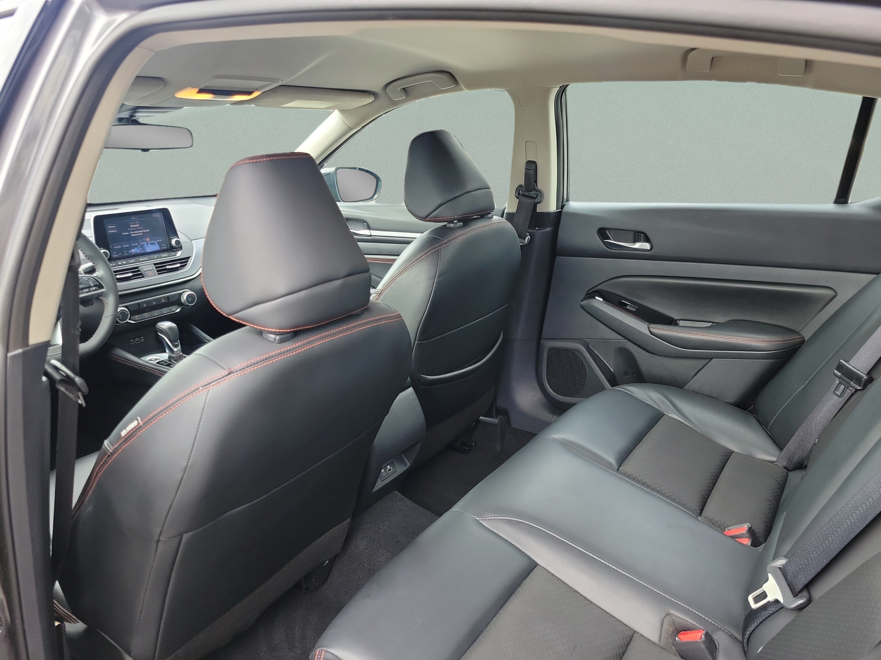 Certified 2023 Nissan Altima 2.5 SR FWD image 7