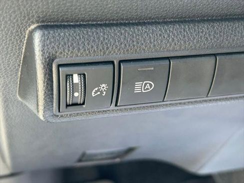 Certified 2025 Toyota Corolla SE image 24