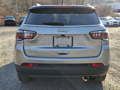 Certified 2022 Jeep Compass Limited image 5