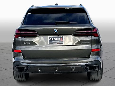 Used 2026 BMW X5 sDrive40i w/ Executive Package RWD image 4