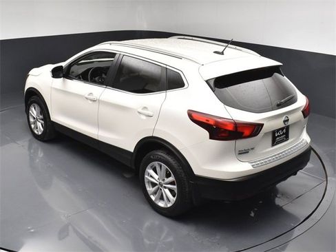 Used 2019 Nissan Rogue Sport SV image 44