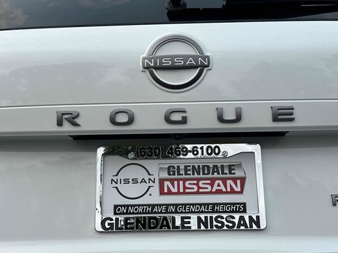 New 2026 Nissan Rogue Platinum w/ Platinum Premium Package AWD/4WD image 12
