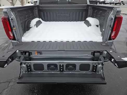 New 2026 GMC Sierra 1500 Denali w/ Denali Reserve Package image 29