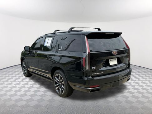 Used 2021 Cadillac Escalade Sport w/ Driver Assist Tech Package AWD/4WD image 7