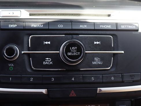 Used 2017 Honda Accord LX image 30