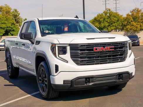 New 2026 GMC Sierra 1500 Pro w/ Graphite Edition image 5