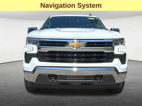 Used 2024 Chevrolet Silverado 1500 LT AWD/4WD image 4