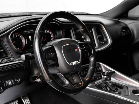 Used 2022 Dodge Challenger GT w/ Plus Package image 10