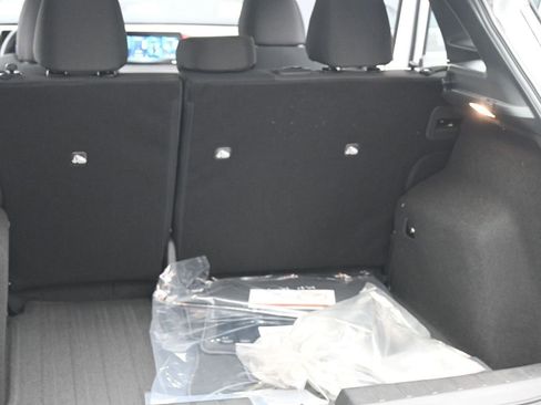 New 2026 Nissan Kicks S image 19