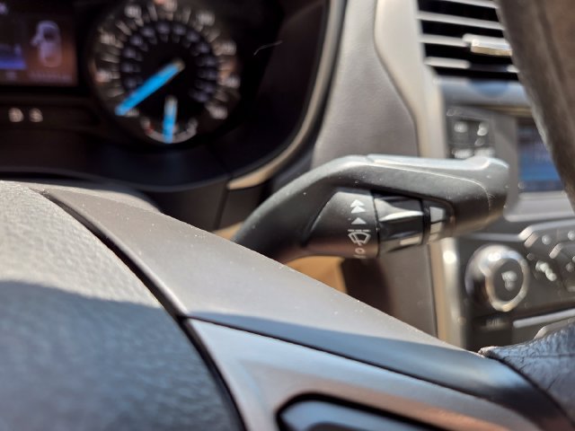 Used 2013 Ford Fusion SE FWD image 19