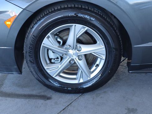 Used 2023 Hyundai Sonata SE image 12