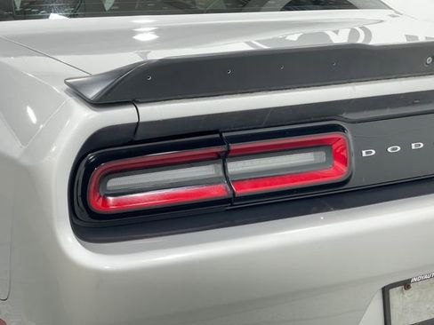 Used 2019 Dodge Challenger R/T Scat Pack w/ Plus Package image 33